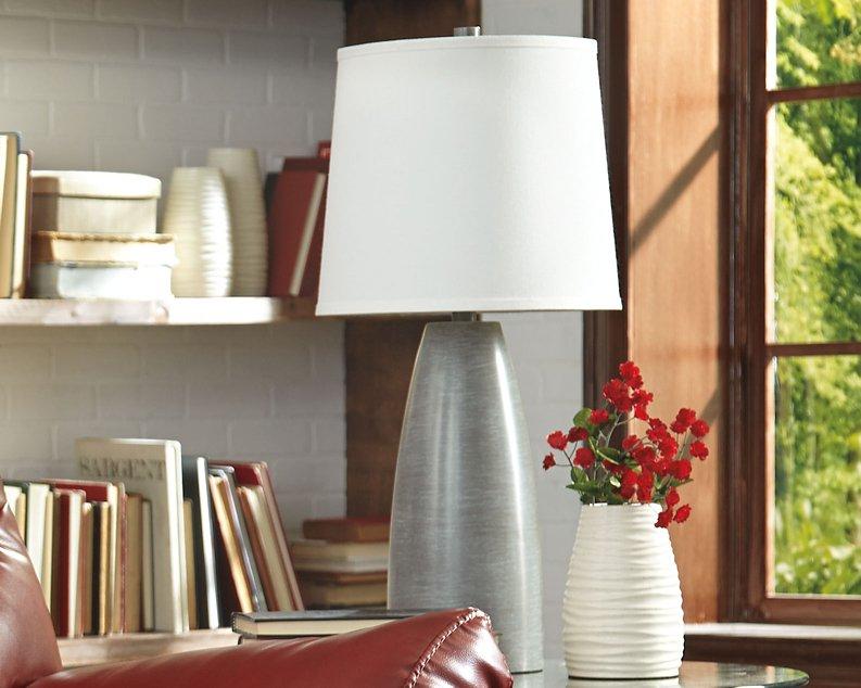 Shavontae Table Lamp (Set of 2)